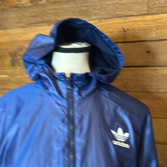 Adidas women’s blue hooded windbreaker large - Picture 5 of 9